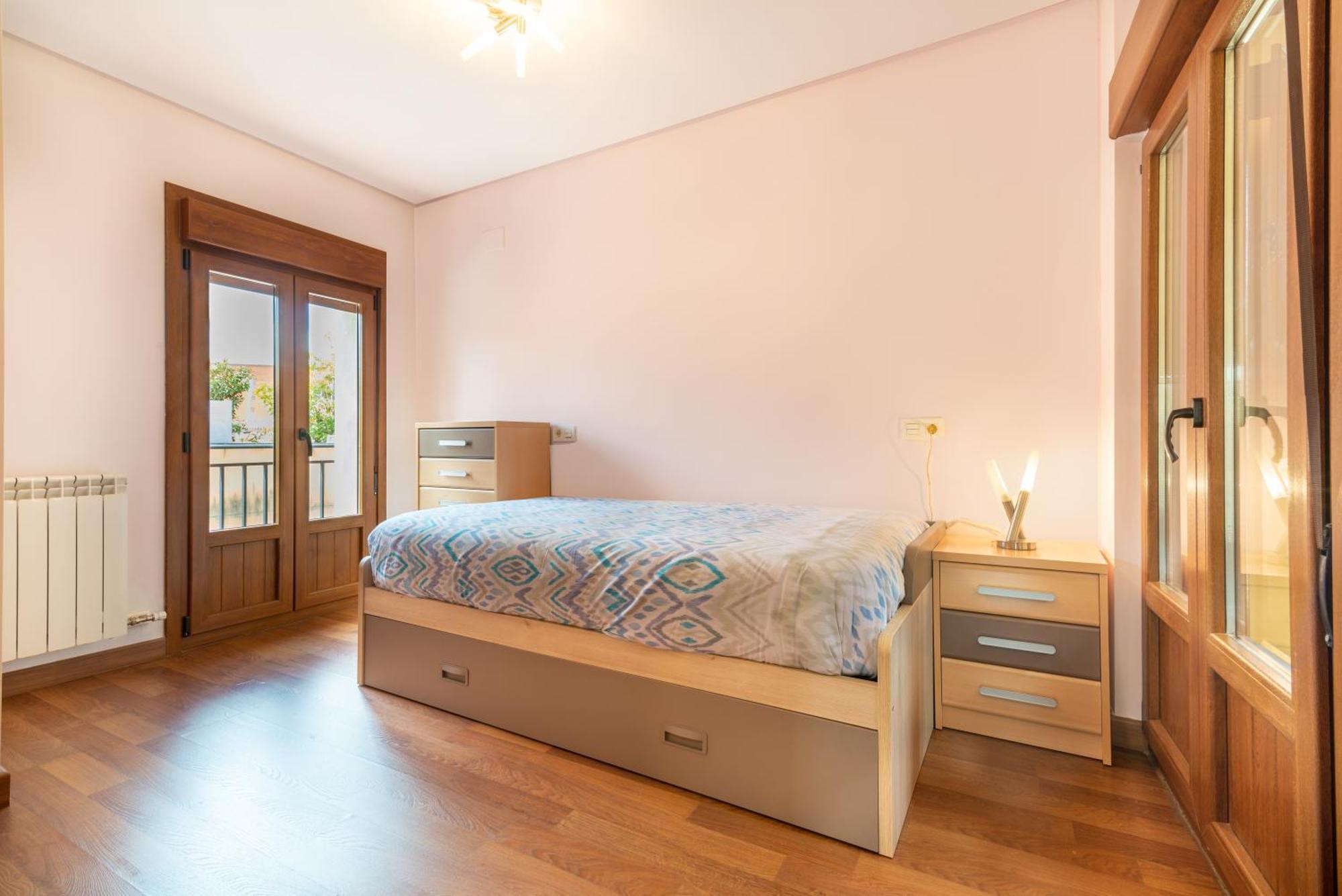 Uribe-enea: Casa Sola Con Patio Y Visita A Bodega En Holiday home