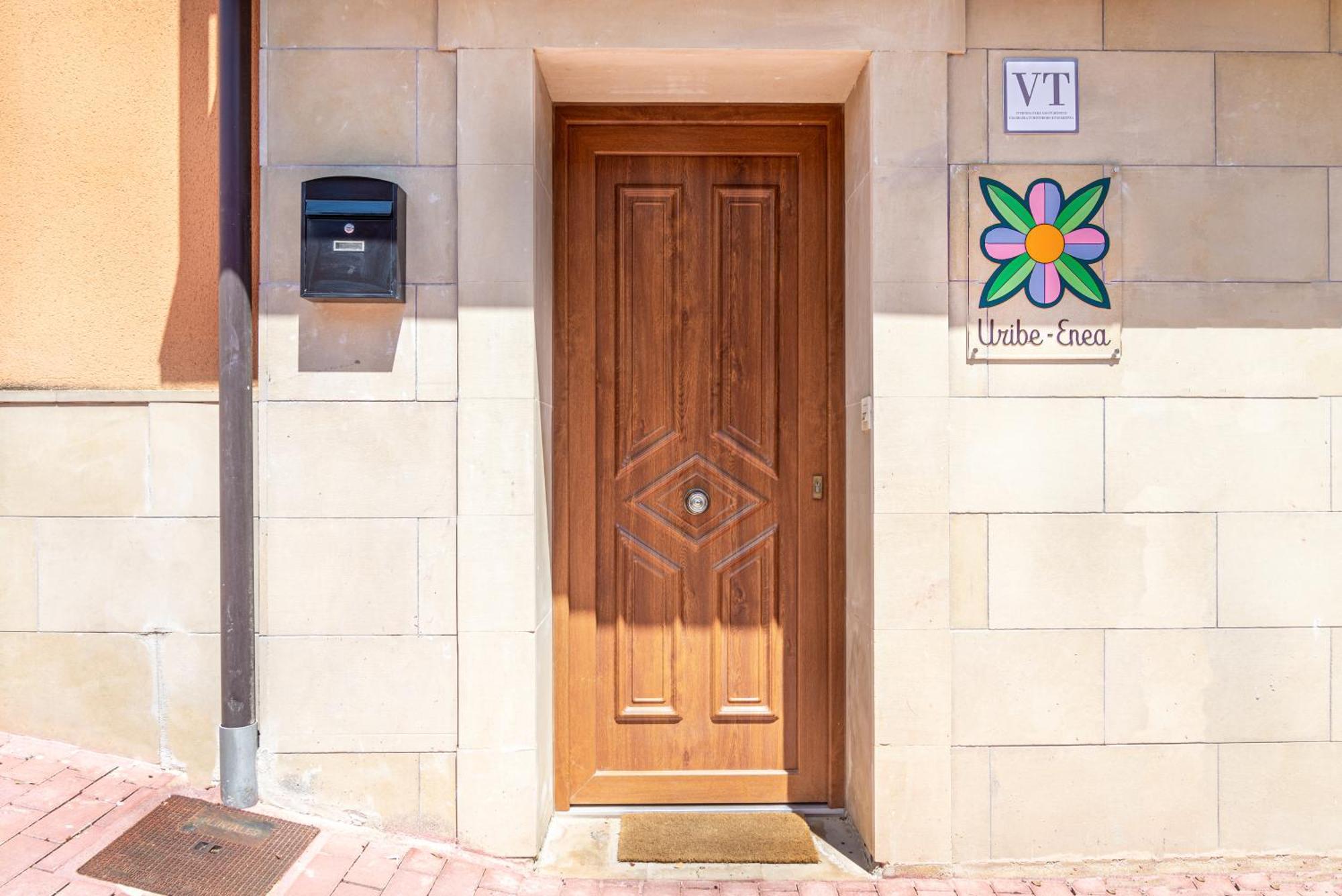 Uribe-enea: Casa Sola Con Patio Y Visita A Bodega En Holiday home